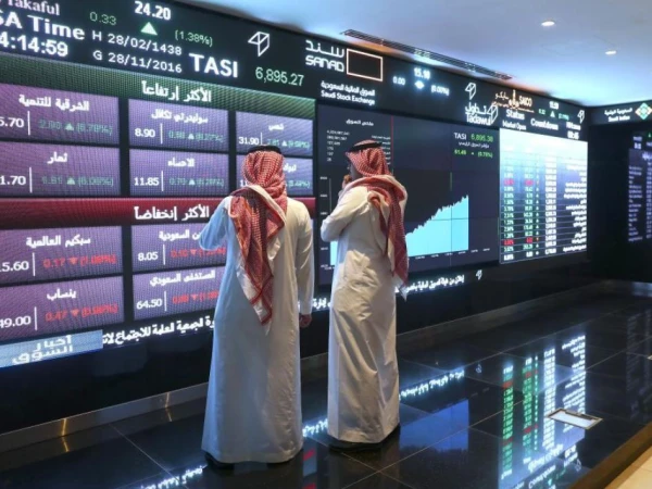 Gulf stock markets plunge due to US-Iran tensions, investors worried