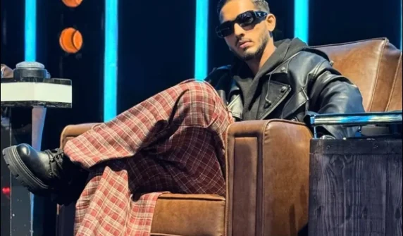 Rapper Talha Anjum expresses solidarity with Indian students