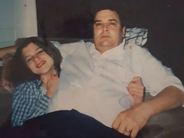Remains of father of two missing children discovered in France after 25 years.