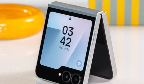 Samsung considering discontinuing Z Flip series