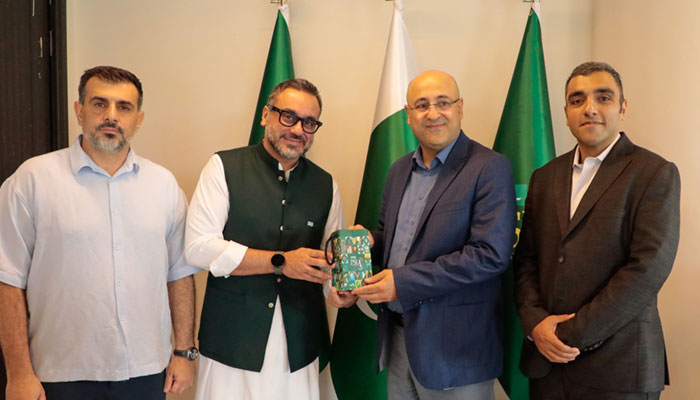 Iranian cricket delegation visits PCB headquarters