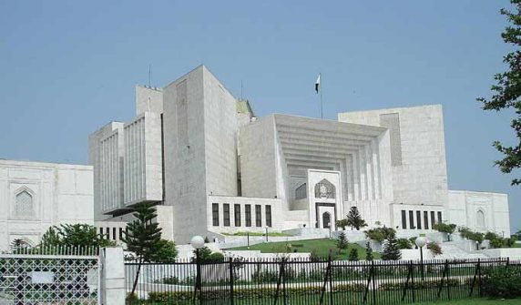 Supreme Court issues written order regarding the transfer of the PTI founder to the hospital.