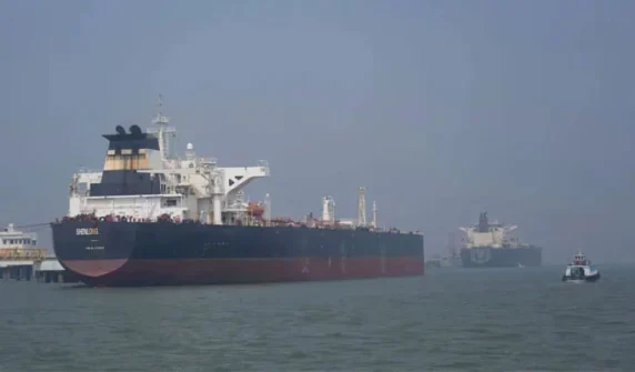 Commodity ship traffic through the Strait of Hormuz hits 3-month low
