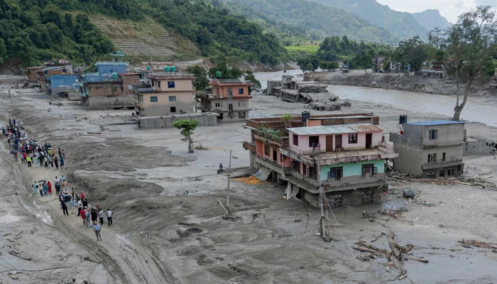 Devastating floods, death toll reaches 469