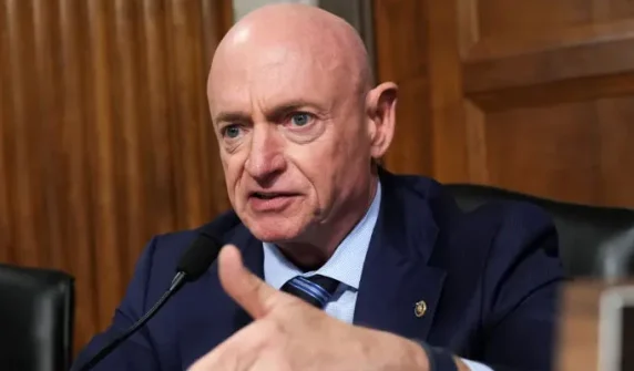 Trump is struggling to find a way out of the conflict with Iran: US Senator