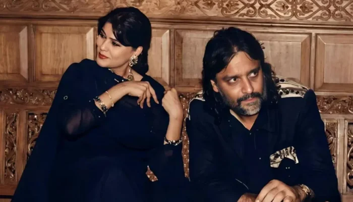 Zeenat Aman recounted the bitter experiences of her marriage to Mazhar Khan.