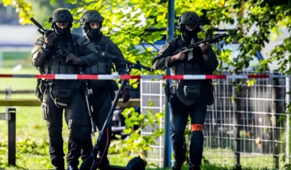 Shooting during an event; 1 killed, 5 injured