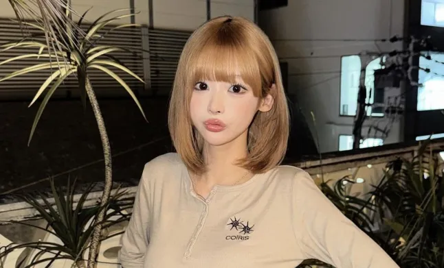 Social media influencer commits suicide during live stream over online harassment.