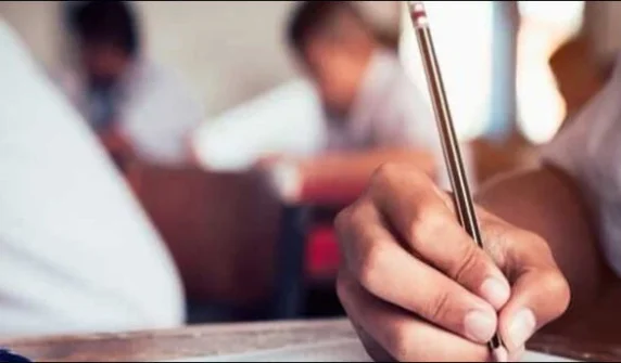 Nearly 10,000 students fail Islamic studies paper