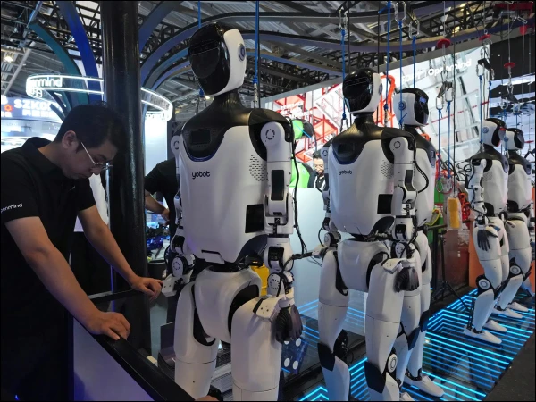US bans Chinese humanoid robots