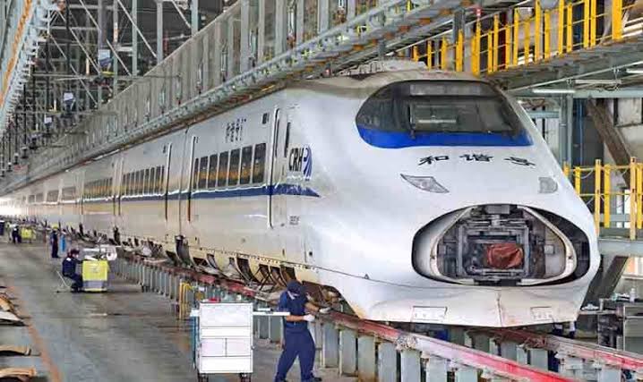 Astonishing record set by a bullet train in China