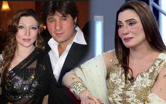 How did the love story and marriage with Arbaaz Khan unfold?