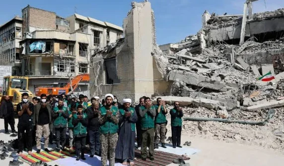 12 civilians martyred in a US attack on the Iranian province of Kermanshah.