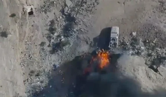 Clashes between Houthis and the Yemeni army in Yemen