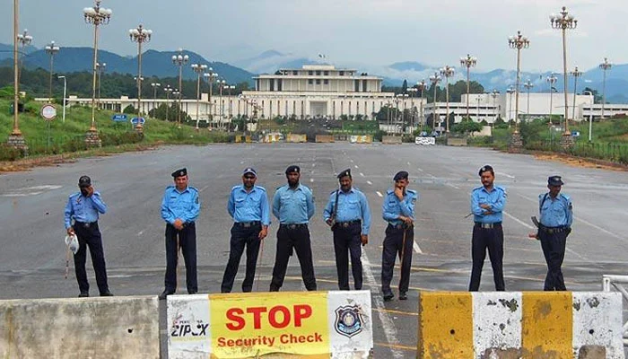 Sealing of Islamabad's red zone begins