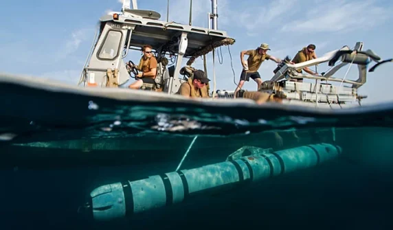 The US has rejected Iran's claim of capturing a modern spy submarine.