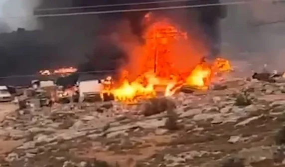 Israeli settlers raid Palestinian village