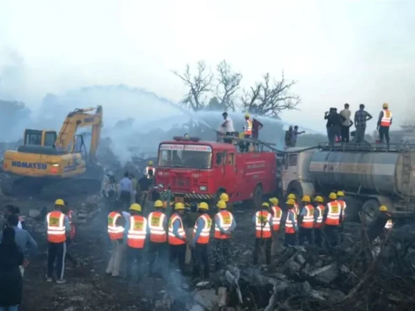Massive explosion at a firecracker factory in India
