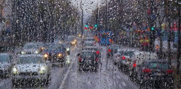Drizzle in different areas of Karachi, weather pleasant