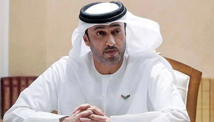 UAE orders investigation into knife attack on Israel-bound flight.