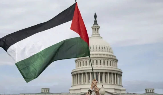 US lawmakers have introduced legislation against Israeli settlements in the West Bank.
