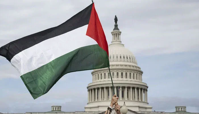 US lawmakers have introduced legislation against Israeli settlements in the West Bank.
