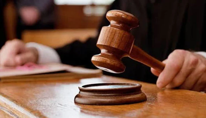 Two suspects who blackmailed a 12-year-old girl sentenced