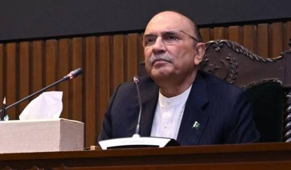 President Asif Zardari leaves for Berlin on official visit to Germany