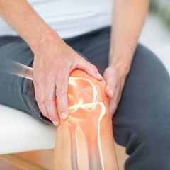 Should arthritis patients exercise or rest completely?